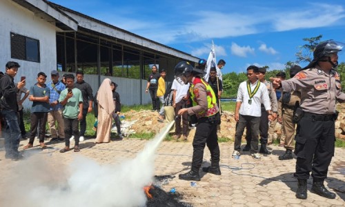 Pemuda dan Mahasiswa di Aceh Timur Gelar Aksi Tolak Rohingnya