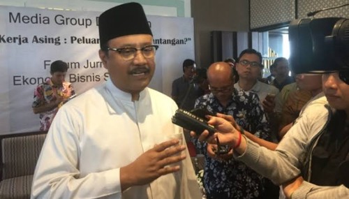 Gus Ipul Tegaskan Pencopotan KH Marzuki Mustamar Tak Terkait Politik