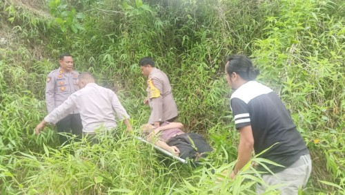 Miris, Seorang Warga Boyolali Tewas Bunuh Diri di Tol Solo - Semarang