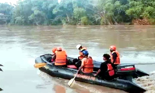 Lansia Asal Ngawi Hilang Diduga Terseret Arus Sungai Bengawan Solo