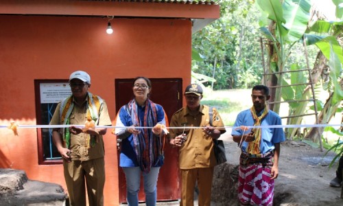 MPMX Hadirkan Listrik di Desa Oesusu Kupang Melalui Energi Ramah Lingkungan