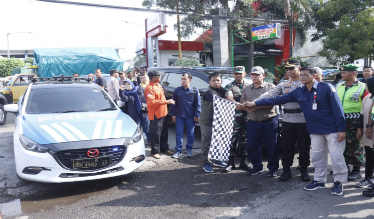 Distribusi Logistik di Situbondo Berlangsung Dua Gelombang, Polisi Kawal Ketat