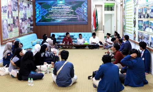 PCNU Surabaya Jelaskan Wawasan Politik Kebangsaan kepada Mahasiswa Unair