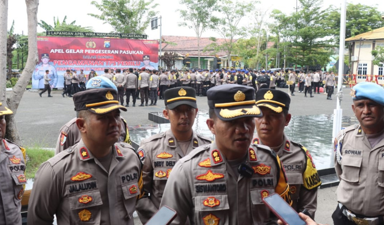Polres Sampang Dapat Tambahan 560 Personel Polda Jatim, Bantu Amankan Zona Rawan Pemilu 