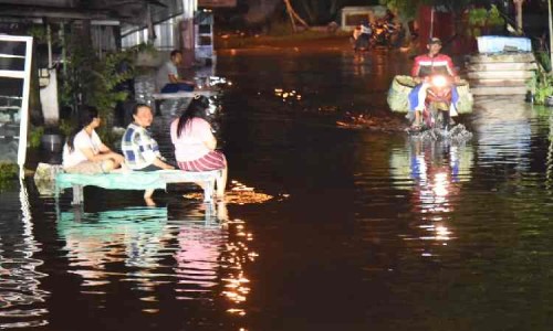 Tanggap Darurat Banjir, Empat Desa di Sidoarjo Terendam Air, Warga Dievakuasi