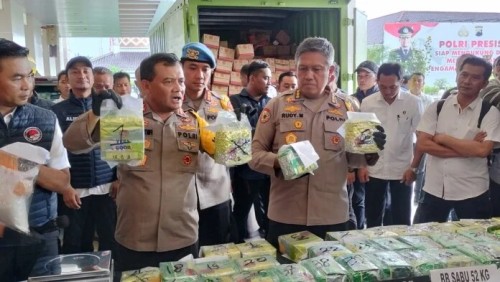 Polda Jateng Ungkap 52 Kg Sabu dan 35.000 Ekstasi Jaringan Nasional