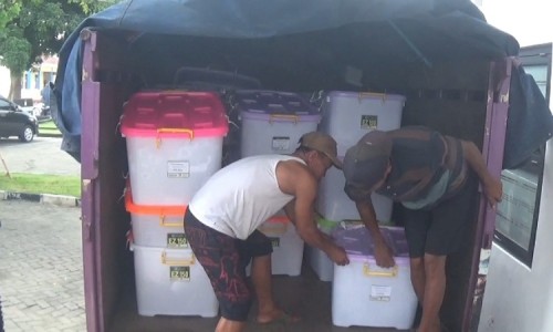 Rekapitulasi di Kecamatan Tuntas, KPU Jombang Tarik Semua Logistik ke Gudang