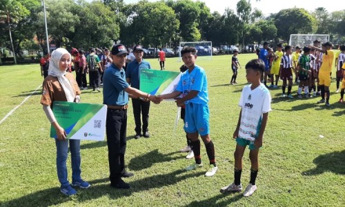 Peserta Turnamen Sepakbola Mini di Ngawi Terlindungi BPJS Ketenagakerjaan