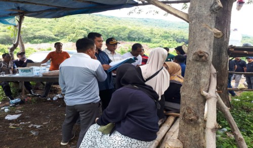 Ditengarai Belum Kantongi Izin Lengkap, Komisi III DPRD Situbondo Sidak Tambang di Desa Bugeman