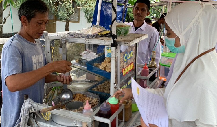 Pemkab Banyuwangi Pastikan Kesehatan Makanan Terjamin di Seluruh Pasar Takjil Ramadan