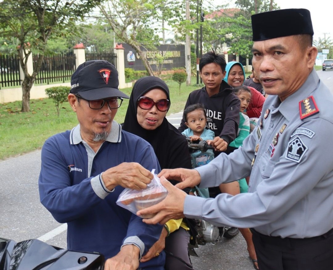 Indahnya Ramadhan, Lapas Bangkinang Berbagi Takjil