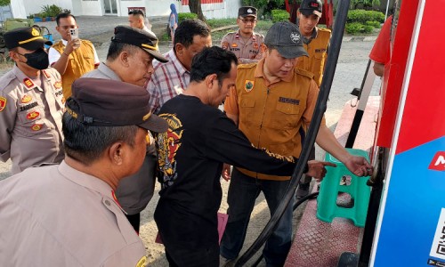 Antisipasi Penyalahgunaan Alat Ukur BBM, Satreskrim dan Diskoperindag Cek SPBU di Pemalang