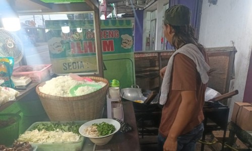 Viral, Paguyuban Nasi Goreng di Banjarnegara Sepakat Naikan Harga