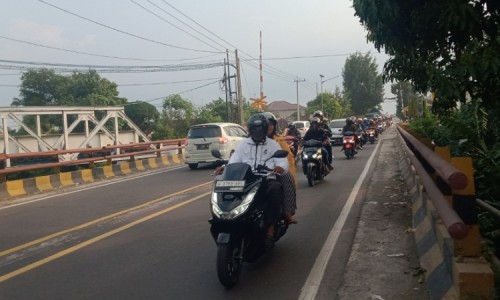 Puncak Arus Balik Lebaran di Jombang Berjalan Lancar, Didominasi Kendaraan Roda Dua