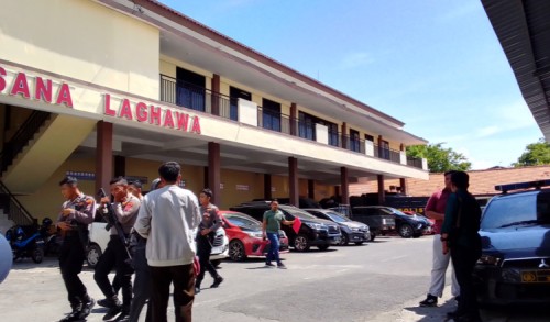 Polisi Ungkap Kasus Pembacokan di Sampang, Pelaku Masih Satu Desa dengan Korban