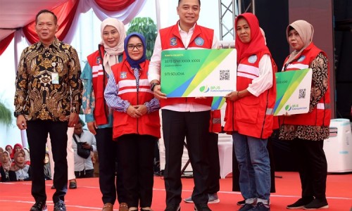 28.004 Kader Surabaya Hebat Dilindungi Program BPJS Ketenagakerjaan