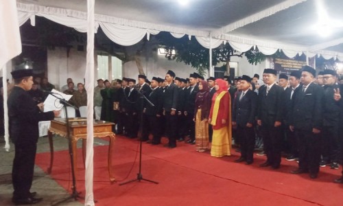 KPU Jombang Lantik 105 Anggota PPK, 70 Persen Diisi Wajah Lama