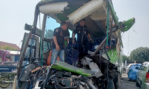 Polisi Cari Penyebab Terjadinya Laka Bus Pariwisata di Tol Jombang, Libatkan Tim Ahli dari Dinas Perhubungan