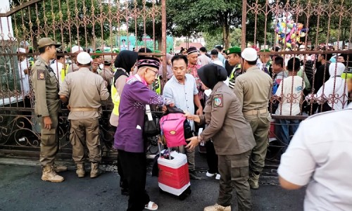 Dua Jemaah Haji Kabupaten Jombang Gagal Berangkat karena Sakit
