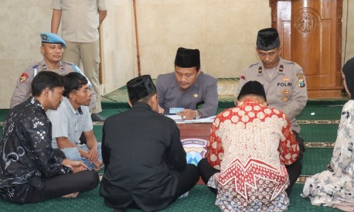 Tahanan Narkoba Menikah di Masjid Baiturahim Polres Kediri Kota