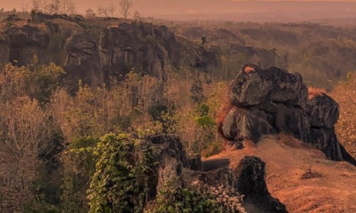 Menelusuri Keindahan Situs Megalitikum Bondowoso: Peninggalan Prasejarah yang Memukau