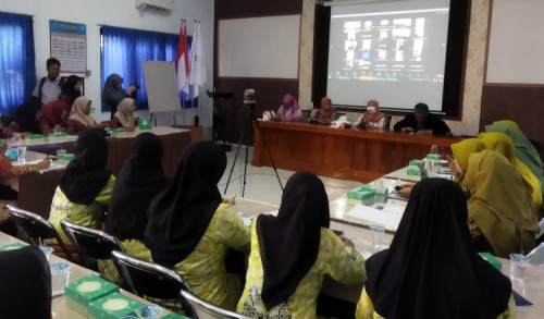 Aplikasi Deteksi Stunting Terus Dikenalkan Unair Surabaya ke Masyarakat Banyuwangi