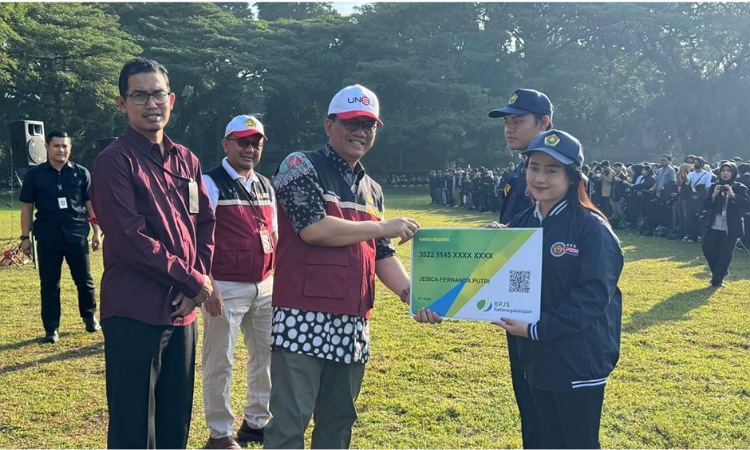 Ribuan Mahasiswa KKN UNEJ Terlindungi Jaminan Sosial Tenaga Kerja