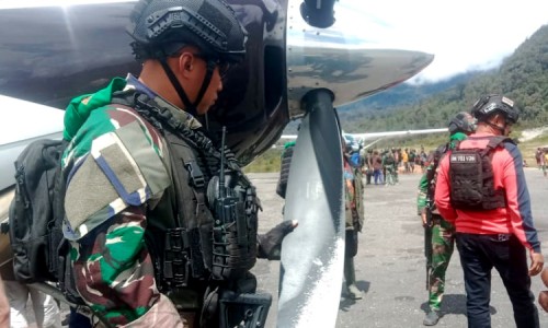 KKB Kembali Tembak Pesawat di Sinak Papua Tengah