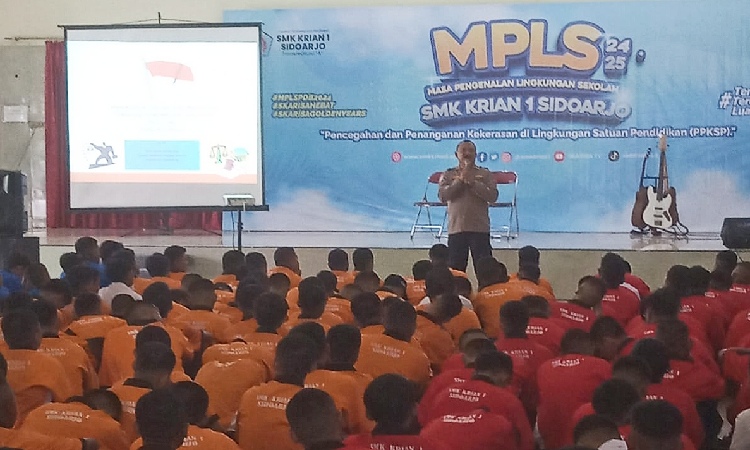 Polsek Krian Edukasi Siswa SMK tentang Bahaya Perundungan dan Sanksi Hukumnya