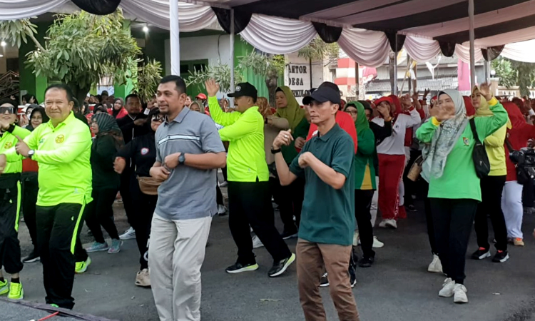 Bupati Jember Buka Tradisi Petik Laut di Puger Kulon, Tahun Ini Berlangsung Lebih Meriah