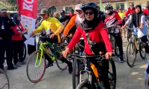 Meriahkan HUT ke-79 RI, Ratusan Pesepeda Sukseskan Fun Bike FPRB Mandiraja