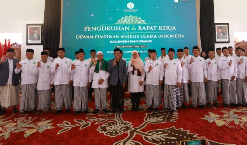 Pengurus MUI Banyuwangi Dilantik, Bupati Ipuk: Perluas Peran dalam Merangkul Keberagaman