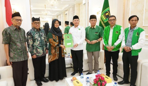 Pilkada Banyuwangi, PPP Resmi Usung Ipuk-Mujiono