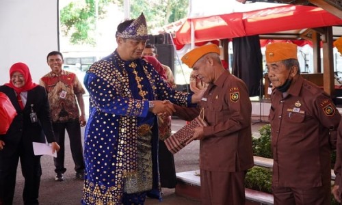 Pj Bupati Dorong Generasi Muda di Cilacap Miliki Jiwa Nasionalisme seperti Veteran