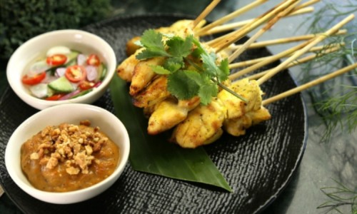 Sate Ayam: Kuliner Jalanan yang Menggugah Selera