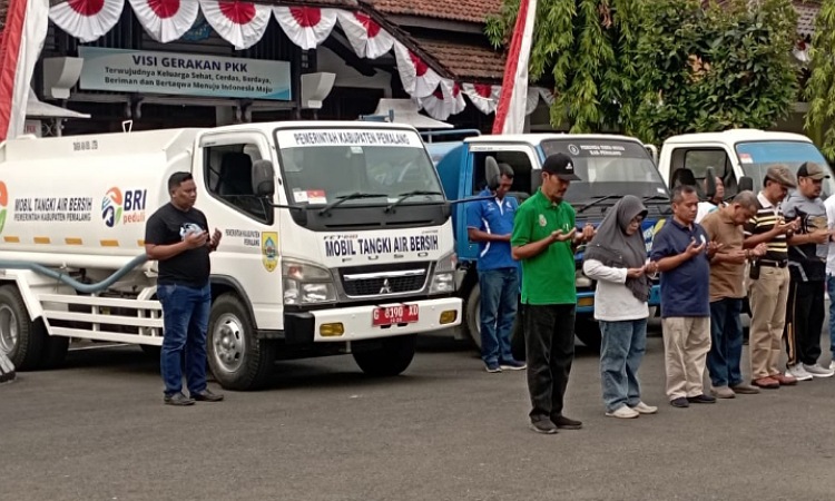 Dampak Kemarau Panjang Desa Cikendung Dan Watukumpul Alami Kekurangan Air Bersih