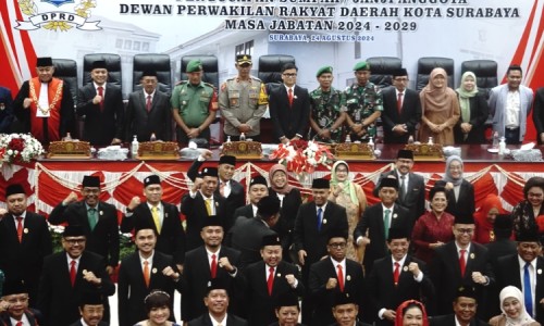 50 Anggota DPRD Surabaya Periode 2024-2029 Resmi Dilantik