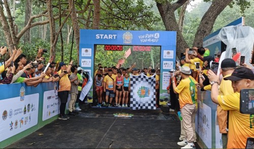 Pesona Alam dan Adrenalin di Alas Purwo Jungle Run 2024