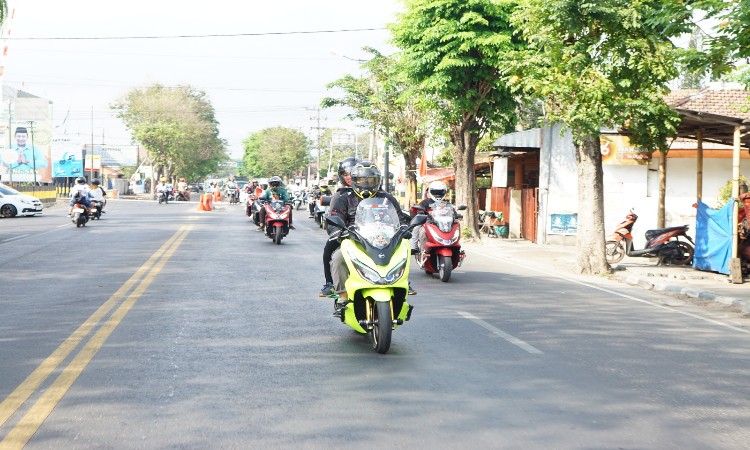 Begini Cara Mengatasi Ban Selip pada Sepeda Motor, Perhatikan Hal ini Agar Cari Aman saat Berkendara