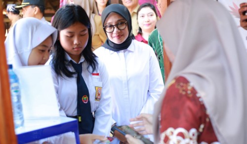 E-Saku, Solusi Transaksi Cashless dan Menabung Sejak Dini di Sekolah-sekolah Banyuwangi