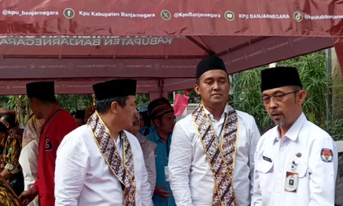 Diusung Sembilan Parpol, Paslon Bugar-Fahmi Resmi Daftar Cabup dan Cawabup di KPU Banjarnegara