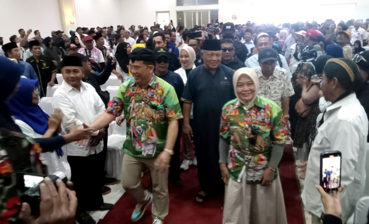 Mantan Walikota Probolinggo Buchori Antar Paslon 