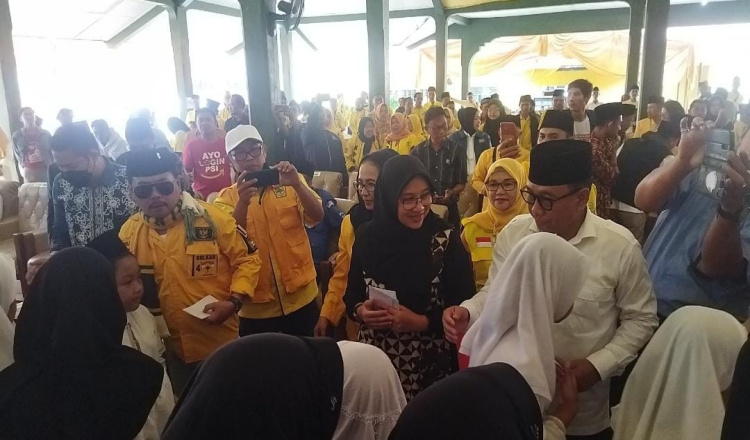 Konsolidasi Partai Pengusung di DPD Golkar Banyuwangi, Ipuk: Banyuwangi Maju karena Bersama