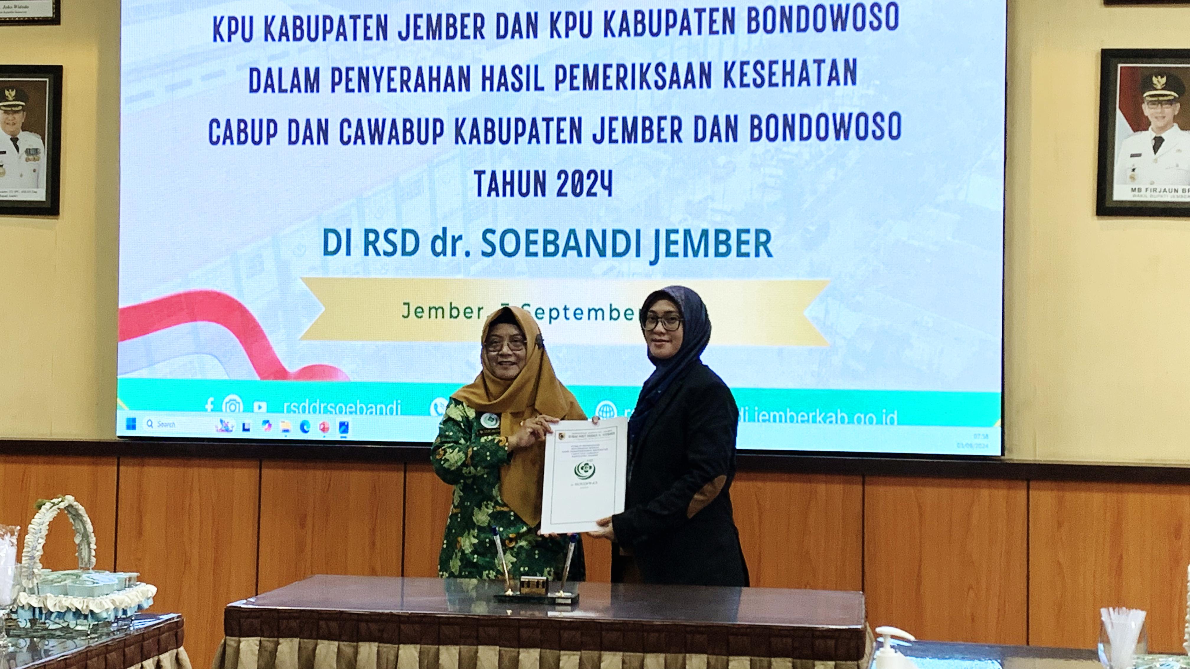 RSD Soebandi Serahkan Hasil Pemeriksaan Kesehatan Paslon kepada KPU Jember