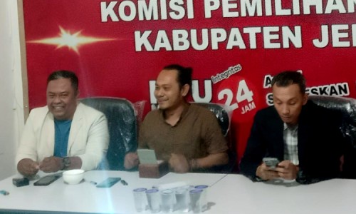 Berkas Paslon Bupati dan Wabup Jember Belum Komplet, Diberi Tenggat hingga 7 September