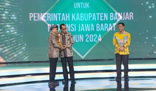 Banyuwangi Raih Penghargaan Hub Award dan Wahana Tata Nugraha 2024 dari Kemenhub