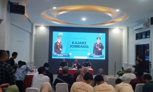 Kejari Jombang Geledah Dua Lokasi, Dalami Dugaan Korupsi Kredit Bergulir Rp 1,5 Miliar