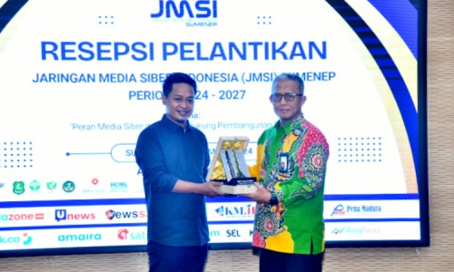 Dirut BPRS Bhakti Sumekar Sabet Penghargaan JMSI Award 2024