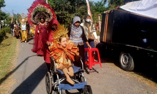 Karnaval Inklusi di Desa Karangrejo Jember, Kehadiran Peserta Difabel Curi Perhatian Publik