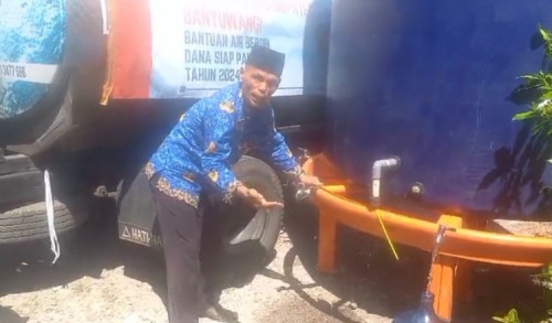 BPBD Suplai Air Bersih Tiga Kecamatan Alami Kekeringan di Banyuwangi